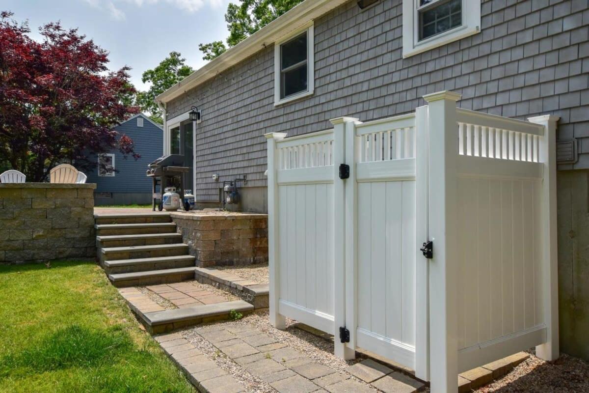 Spacious Yard Large Patio & Dogs Welcome Villa Dennis Exterior photo